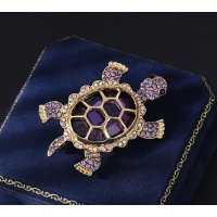 XSB187 - Gemstone Turtle Brooch